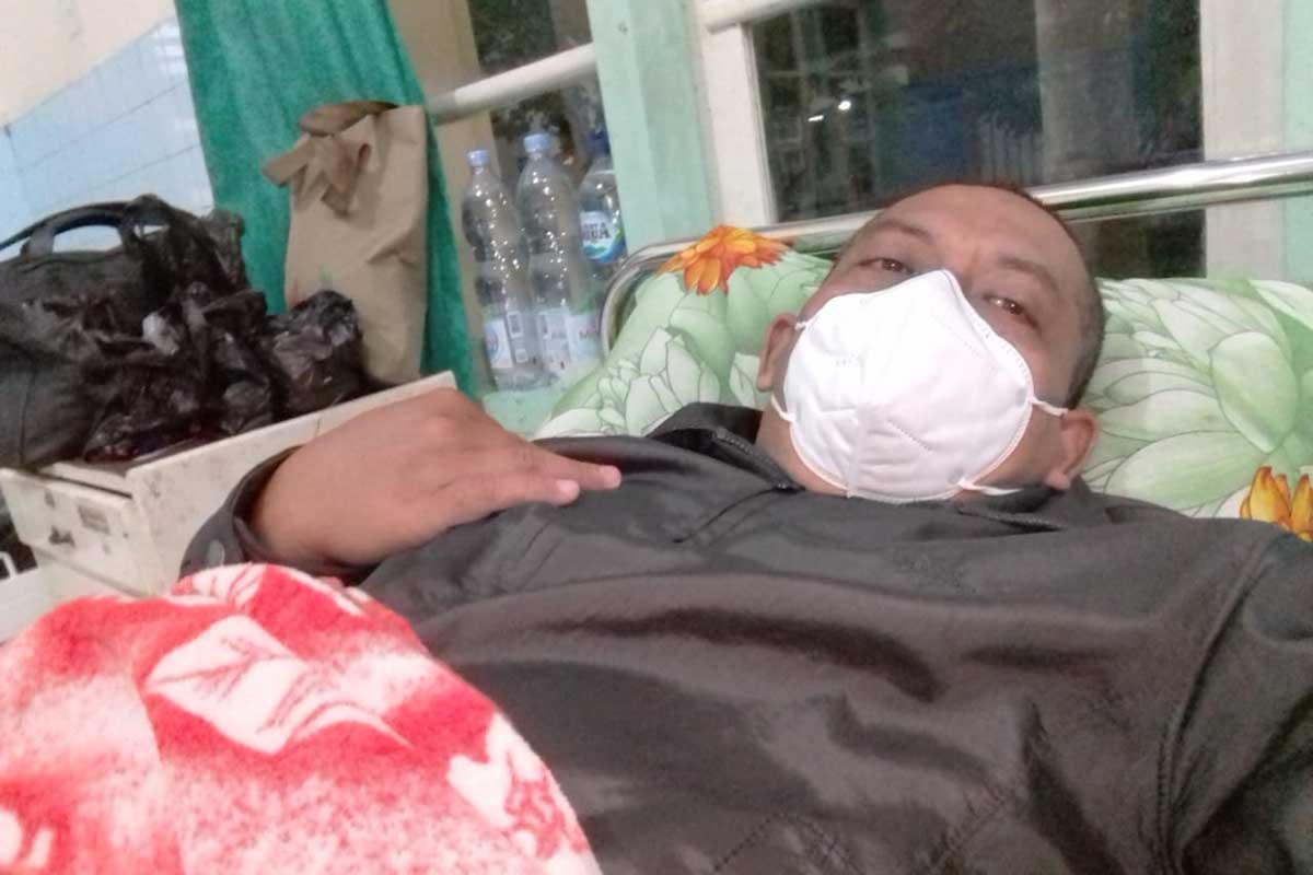 Panji saat dirawat di Puskesmas Kauman - Perjuangan Budayawan Supanji Sembuh dari Corona - Covid-19