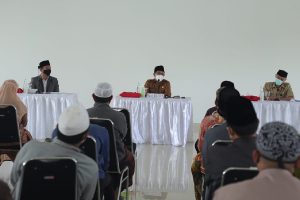 Para hafidz menyimak pemaparan Walikota Malang. (ist) - Galakkan Program 1 RW 1 Hafidz, Pemkot Beri Insentif Rp1 Juta/bulan