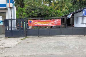 Pasar Ngentak di Desa Dayu, Kecamatan Nglegok, Kabupaten Blitar ditutup selama tiga hari - Pasar Tradisional Ngentak Ditutup