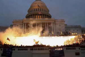 Kerusuhan gedung Capitol. (ist) - Gedung Capitol Hill Diserang Pendukung Donald Trump