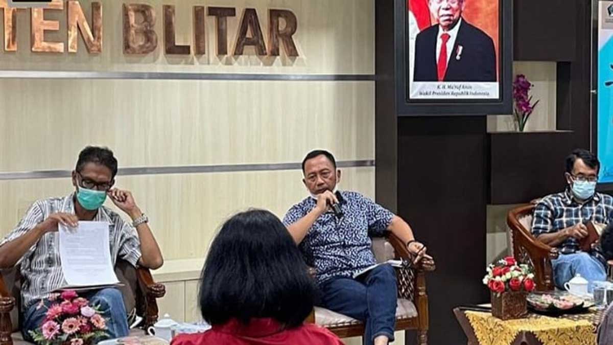 Tim Gugus Tugas Kabupaten Blitar telah melakukan rapat koordinasi terkait PPKM - Masuk Zona Merah, Kabupaten Blitar Berlakukan PPKM