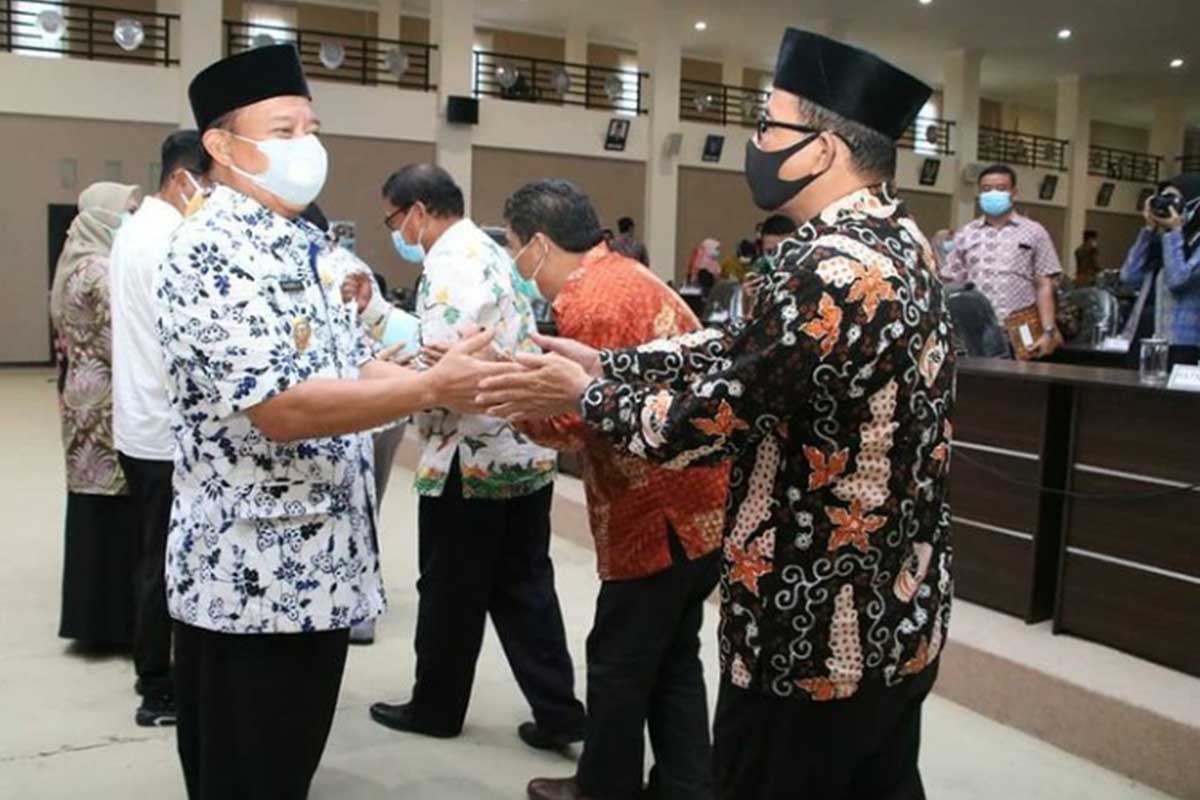 Jelang Purna Tugas, Bupati Fadeli Pamitan Saat Sidang Paripurna DPRD