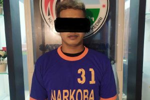 DAZ alias Konteng (27) - Warga Kandangan Dibekuk, Bawa Sabu-sabu dan 2000 Pil Koplo