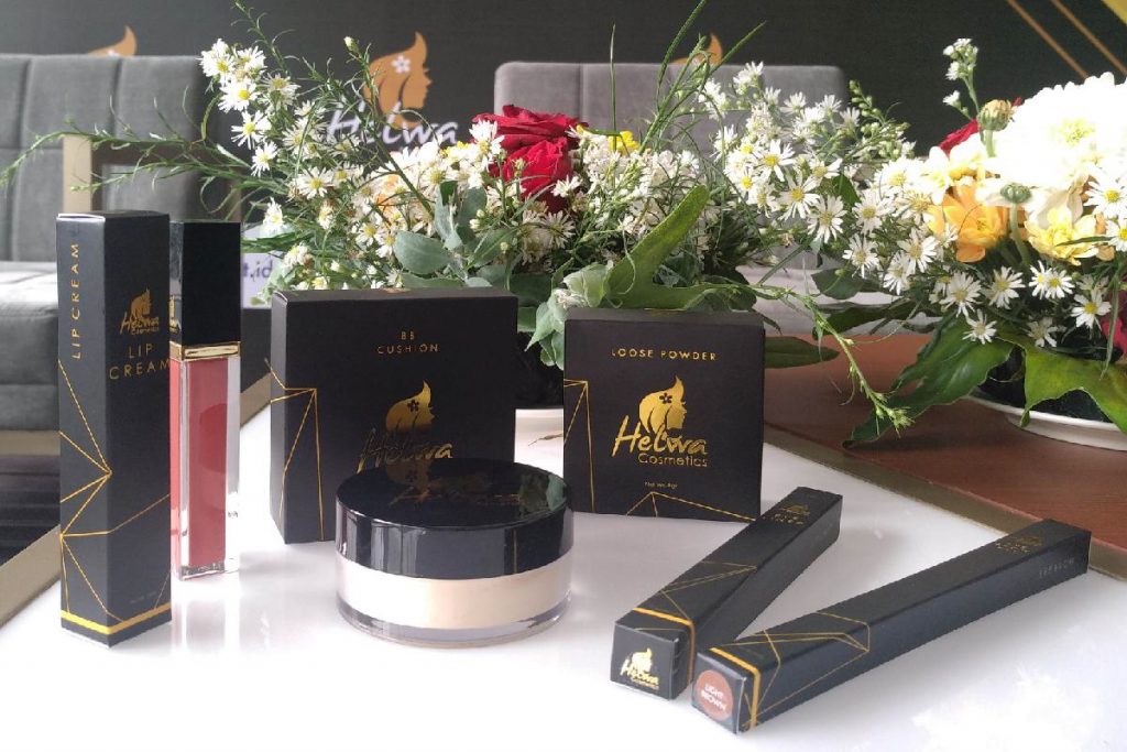 Lima produk series kosmetik Helwa Beautycare. (rhd) - Helwa Beautycare Luncurkan Produk Kosmetik 'Cantik itu Helwa'