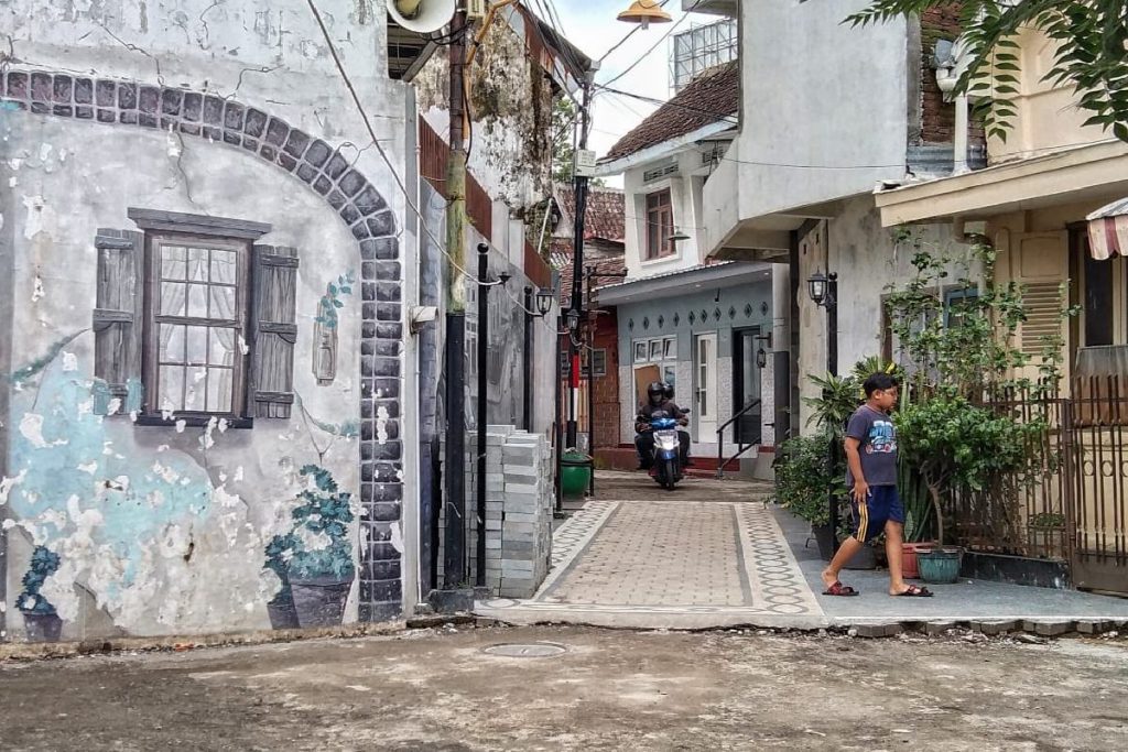 Salah satu sudut kampung tematik Kayutangan di dalam Jalan Basuki Rahmat. (ws1) - Disporapar Kota Malang Rencanakan 50 Event Sepanjang 2021