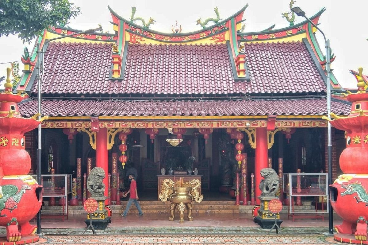 Klenteng Eng An Kiong di Kota Malang. (ws1) - Umat Konghucu Rayakan Imlek di Rumah, Hanya Pengurus Inti di Klenteng