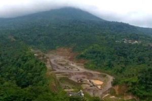 Kondisi kaki gunung Penanggungan gundul akibat aksi penambangan - Tambang Galian C Pemicu Rusaknya Hulu Sungai - Raker Bersama DPRD, PU SDA, BBWS dan Pemkab