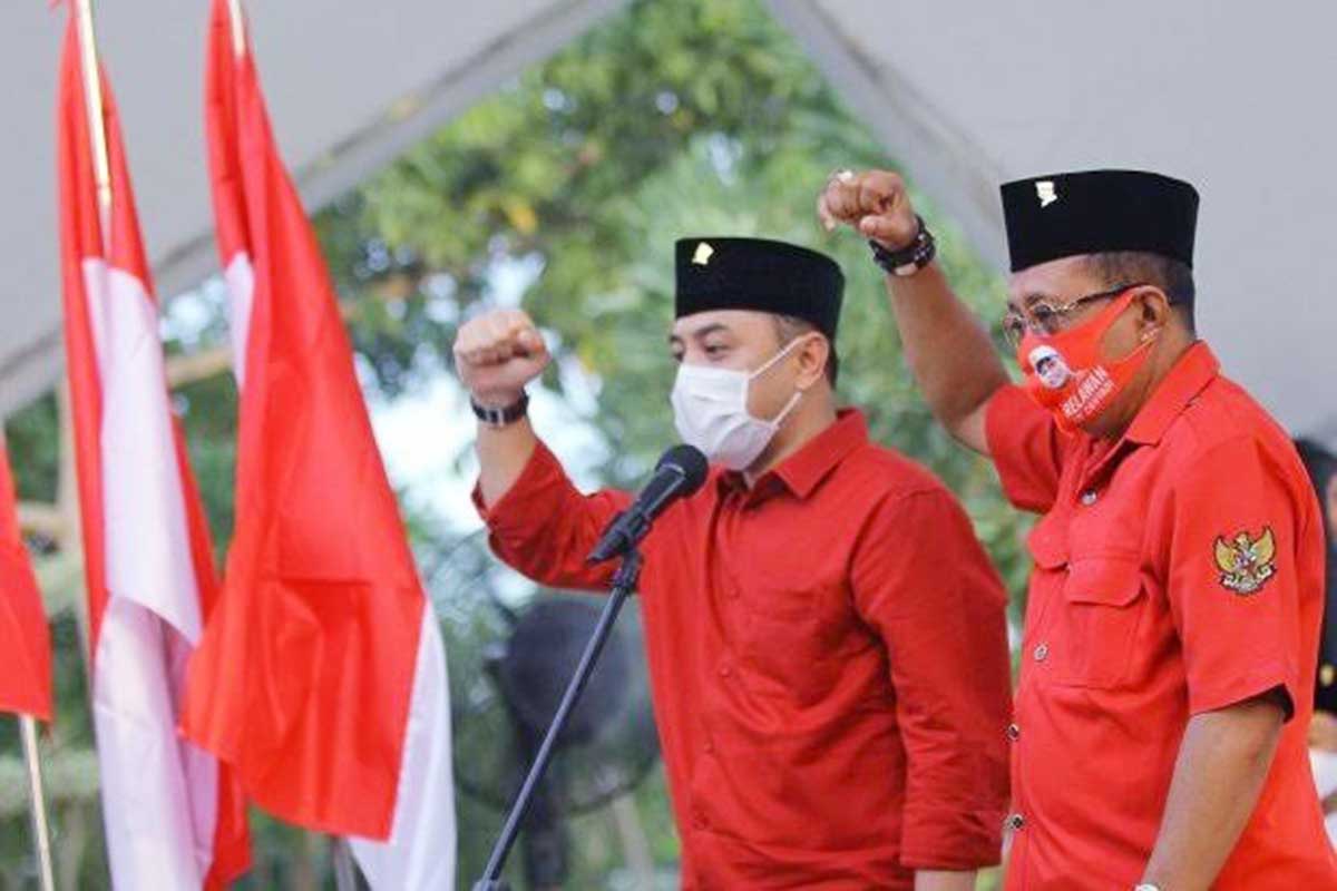 TERPILIH: Pasangan Wali Kota dan Wakil Wali Kota Surabaya Eri Cahyadi dan Armuji - MK Tolak Gugatan Pasangan Machfud Arifin- Mujiaman - Rakyat Surabaya Bersyukur