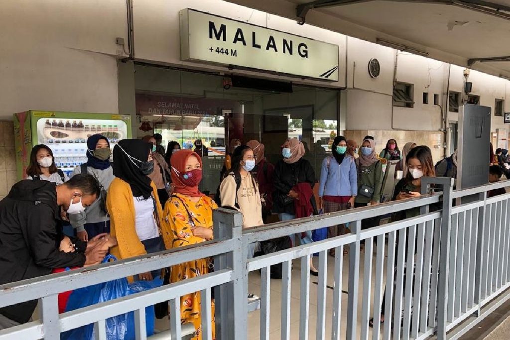Keberangkatan dari Stasiun KA Malang Kotabaru. (ist) - Terapkan Gapeka 2021, Kini Waktu Perjalanan KA Kian Singkat