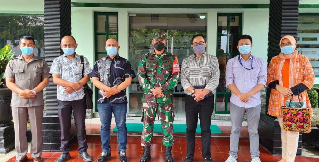 Tim Ameg silahturahmi bersama jajaran Kodim 0833/Kota Malang. (ist) - Arema Media Group Sambangi Dandim 0833/Kota Malang