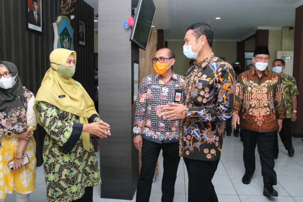 Pemulihan Ekonomi Melalui Penguatan UMKM, Ayo Beli Produk Lamongan