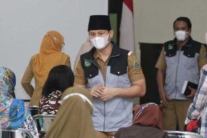 Bupati Trenggalek, Mochamad Nur Arifin saat membuka pelatihan bisnis Boot Camp Perempuan Hebat Trenggalek Meroket di Gedung Bawarasa lantai (Foto/Fals Yudistira/Memo X) - Gus Ipin Buka Pelatihan Bisnis Perempuan Hebat