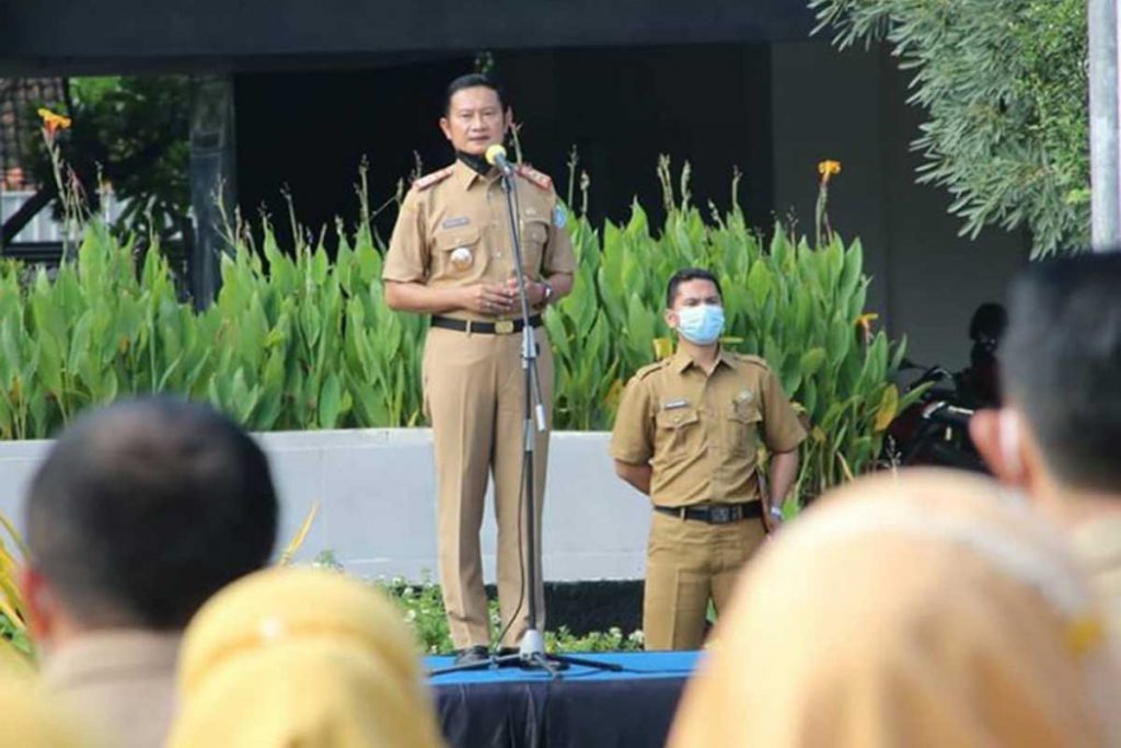 Bupati Lamongan, Yuhronur: Ajak ASN Tingkatkan Kualitas Pelayanan