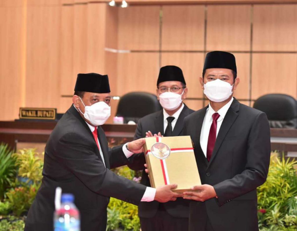 DPRD Lamongan Gelar Paripurna Serah Terima Jabatan Bupati Hasil Pilkada 2020