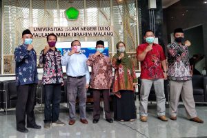 Foto bersama panitia penjaringan bacarek UIN Malang. (ws1) - Buka Penjaringan Calon Rektor, UIN Malang Sosialisasi ke Publik