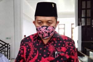 I Made Riandiana menjelaskan terkait revitalisasi Pasar Besar. (ws1) - Pasar Besar Bakal Direnovasi, Ketua DPRD Belum Dapat Laporan Resmi