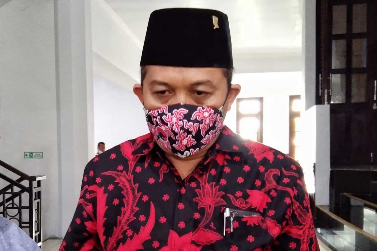 I Made Riandiana menjelaskan terkait revitalisasi Pasar Besar. (ws1) - Pasar Besar Bakal Direnovasi, Ketua DPRD Belum Dapat Laporan Resmi