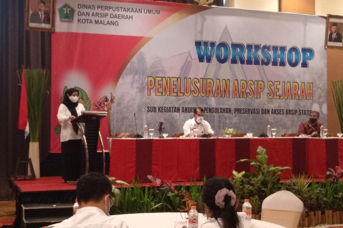 Pentingnya Arsip dalam Penelusuran Sejarah dan Dokumen Otentik