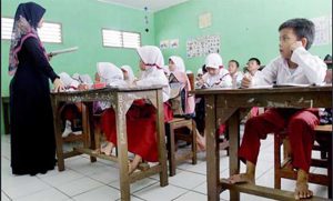 Ilustrasi guru agama. (ist) - Kemenag Upayakan Honorer Guru Agama Ikut PPPK