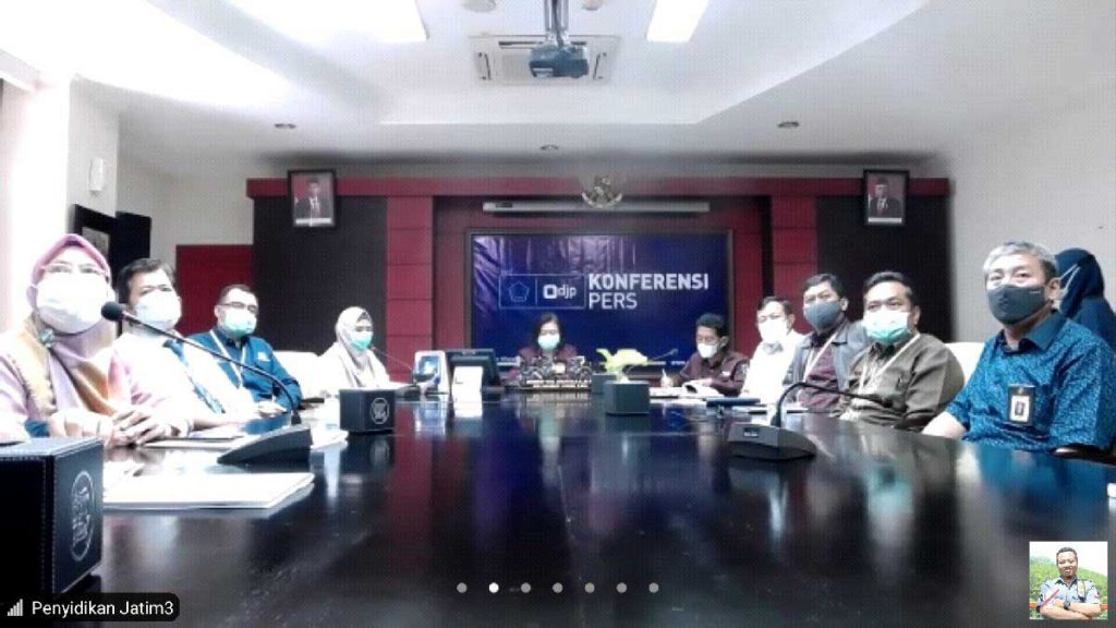 Jajaran Pimpinan DJP Jatim III. (rhd) - Kemplang Pajak, Dua Tersangka Pengusaha Dipidanakan DJP Jatim III
