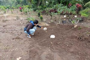Makam yang dibongkar di Desa Keling, Kecamatan Kepung, Kabupaten Kediri, pada Rabu (17/03/2021) - Satreskrim Polres Kediri Bongkar Makam Warga Desa Keling