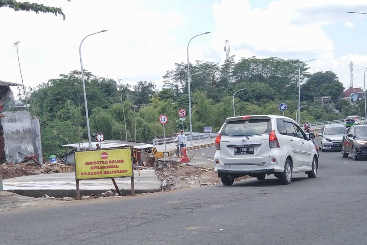 Lokasi muka Jembatan Kedungkandang yang mulai dikerjakan. (ws1) - Rekayasa Lalin Pelebaran Muka Jembatan Kedungkandang, Begini Penjelasan Dishub dan Pj Sekda
