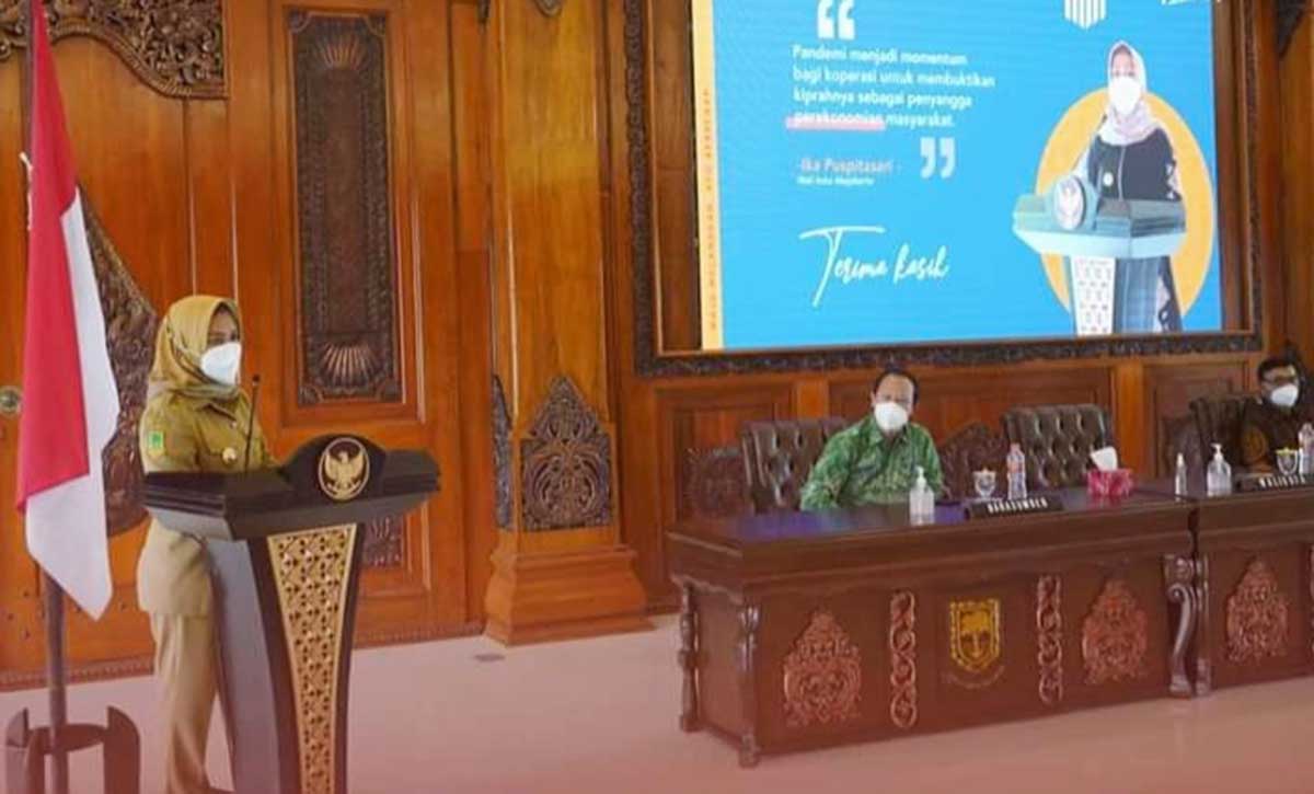 Wali Kota memberikan arahan pada pembukaan pelatihan SKKNI-KJK - Wali Kota: Koperasi sebagai Ujung Tombak Perekonomian