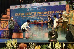 Walikota Malang membuka KKI 2021. (ws1) - Karya Kreatif Indonesia BI Stimulus UMKM dalam Pemulihan Ekonomi Nasional