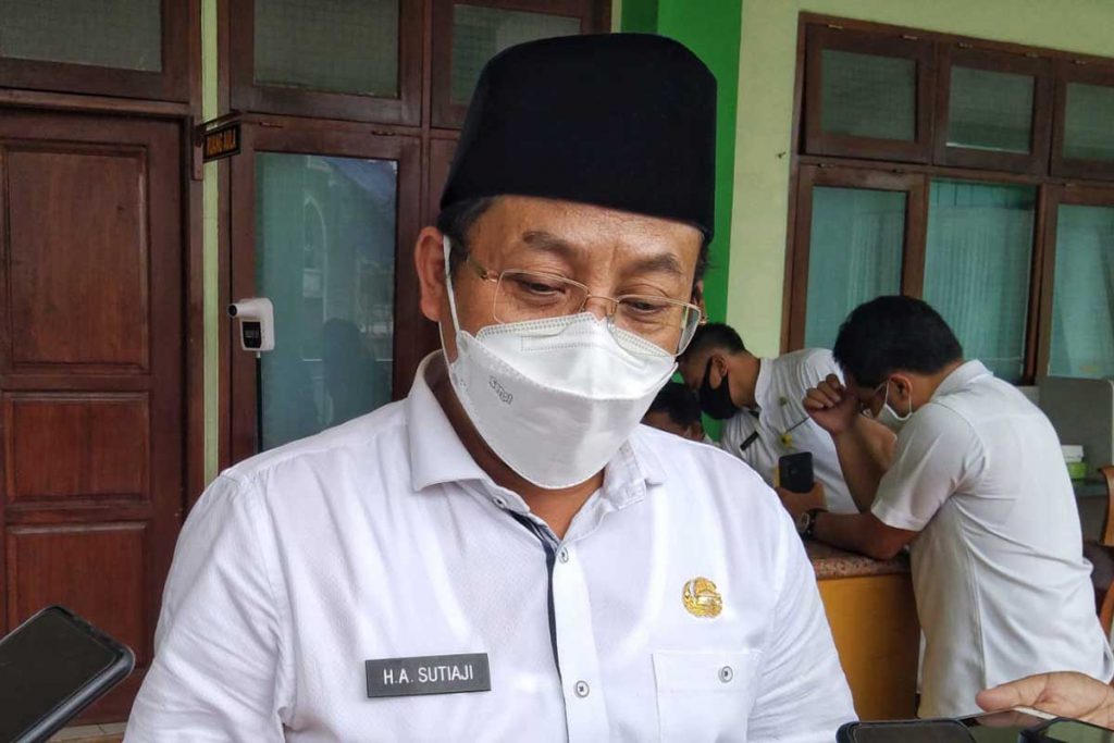 Sinyal Insentif Guru PAUD Ditambah Tiap Tahun 1 Walikota ditemui usai Bimtek PAUD. (ws1) - Sinyal Insentif Guru PAUD Ditambah Tiap Tahun