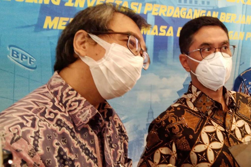 Dirut JFX berikan keterangan kepada awak media. (ws1) - BPF Malang Gandeng FTLC UB Perluas Literasi Perdagangan Berjangka Komoditi