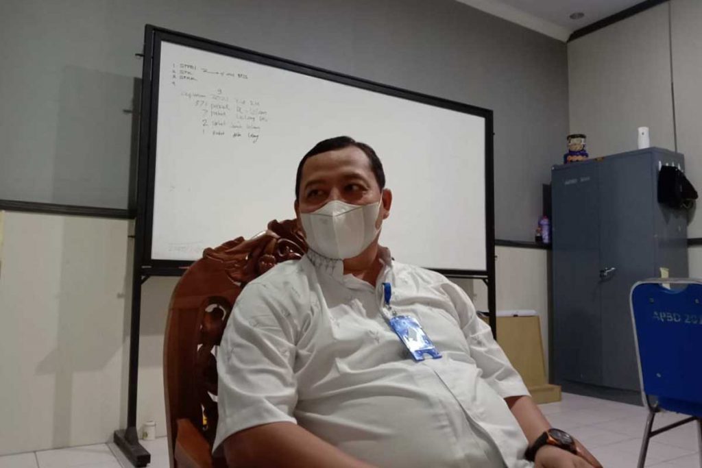 Kabid Bina Marga pada Dinas Pekerjaan Umum Cipta Karya dan Permukiman (DPUCKPP), Ebta Adharisandi - DPUCKPP Mulai Perbaiki Jalan Rusak Akibat Aktivitas Kendaraan Pengangkut Galian C