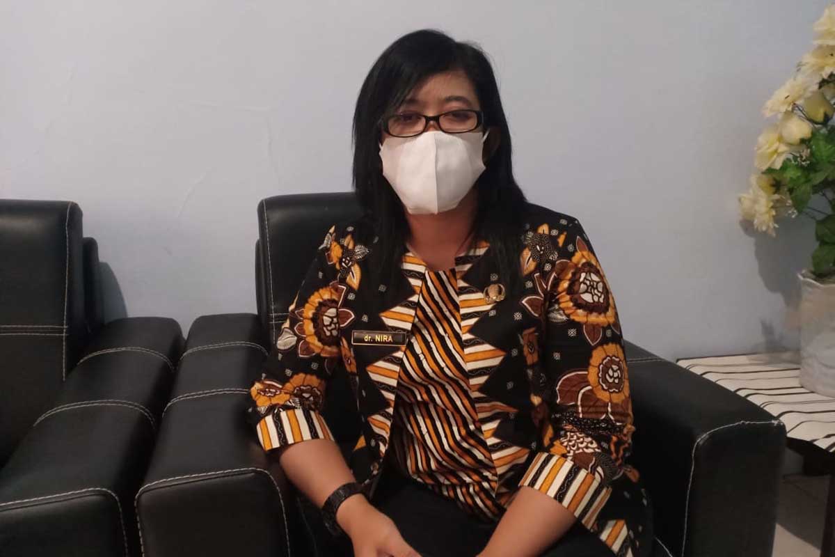 Kepala Puskesmas Licin, dr. Nira Ista Dewi (F: Aras Sugiarto) - Tahanan Polsek Licin Tewas Gantung Diri