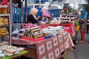 Pasar Takjil tidak di badan jalan diperbolehkan. (ist) - Pasar Takjil Diperbolehkan, Berikut Yang Harus Diperhatikan