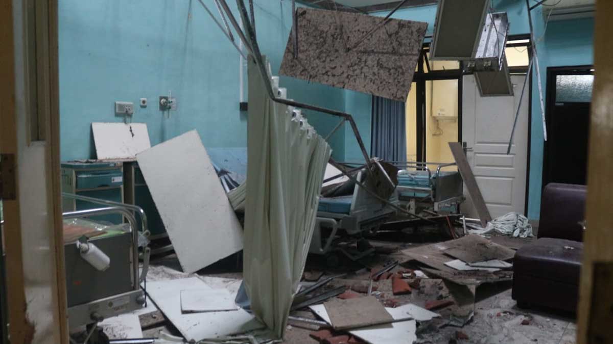 Pasien Dievakuasi, Beberapa Kamar RSUD Mardi Waluyo Blitar Rusak Akibat Gempa