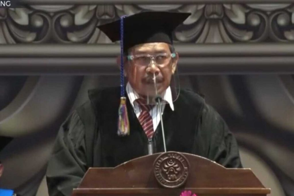 Prof Dr Muhammad Alfian Mizar MP. (rhd) - Genjot Gubes, UM Kukuhkan Prof Alfian Mizar dan Prof Heru Suryanto