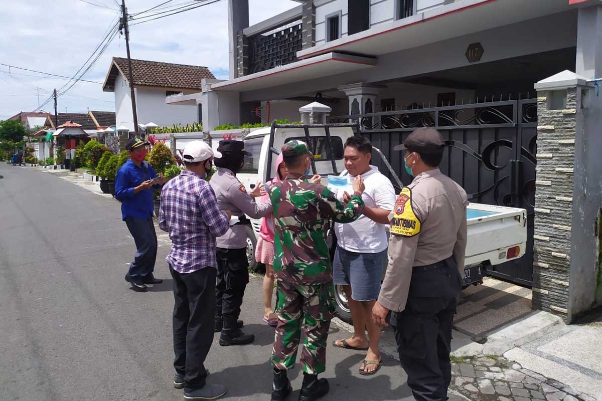 Satgab Operasi PPKM Mikro Kaliurang Barat
