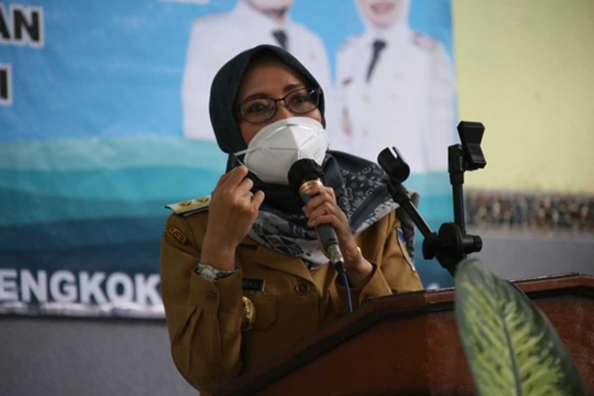 Warga Tarokan Terima Bantuan Benih Padi Varietas Inpari 32