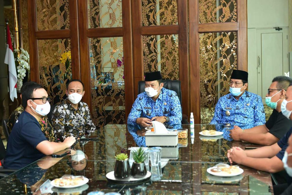 Bupati YES Berangkatkan 8 Atlet NPC Berlaga di Kejurprov Jatim