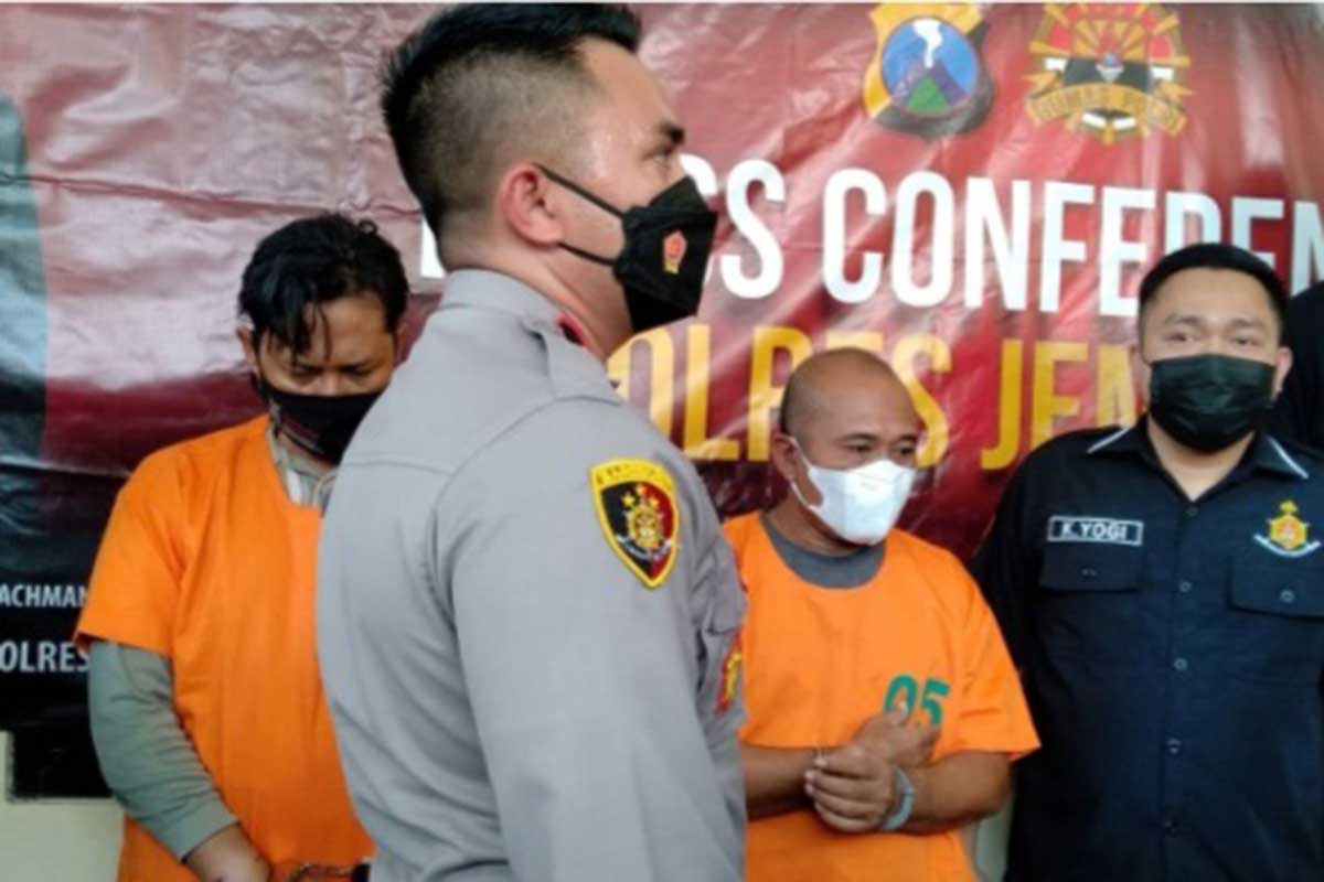 Pelaku penipuan Kades Lojejer. (ist) - Tipu Kades Rp4,7 Milyar, 'Watannas' Ditangkap Polisi