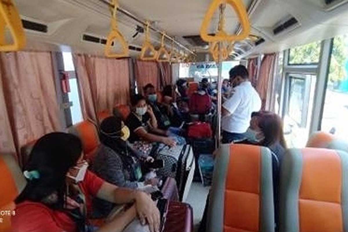 Pemulangan PMI ke daerah asal masing-masing. (ist) - Gubernur Khofifah Pastikan Pemulangan 8.997 PMI Berjalan Kondusif dan Terpantau