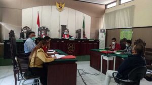 Sidang digelar di pengadilan Negeri (PN) Kabupaten Kediri pada, Selasa siang (04/05/2021) - Saksi dan PH Tergugat Ditegur Hakim - Sidang Pembuktian Perselisihan Dirut dan Wadirut CV Adi Djojo