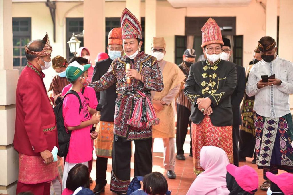 Bupati Yes Apresiasi Wisata Edukasi Sejarah Lamongan Lebih Dini