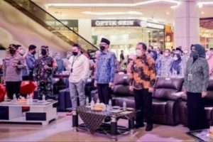 Launcing Gerai Vaksinasi Covid-19 di Lippo Plaza. (ist) - Bupati Jember Resmikan Gerai Vaksinasi Covid-19 di Lippo Plaza