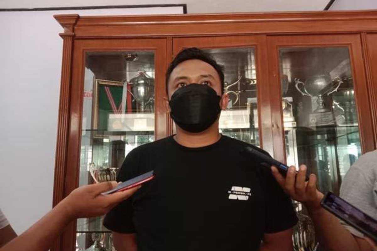 Manajemen Persik Kediri, Anwar Bahar Basalamah - Soal Pemain Asing, Tinggal Menunggu Penyelesaian Visa