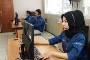 Operator Ngalam 112 melayani 24 jam. (ist) - Kecekatan Call Center Ngalam 112 Tentukan Kecepatan Penanganan Kejadian