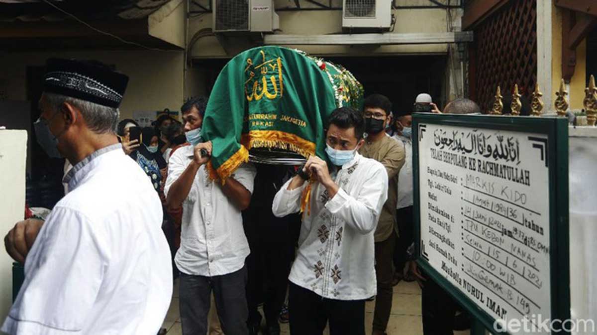 Pemakaman atlet bulutangkis Markis Kido. (ist) - Suasana Haru Selimuti Pemakaman Markis Kido