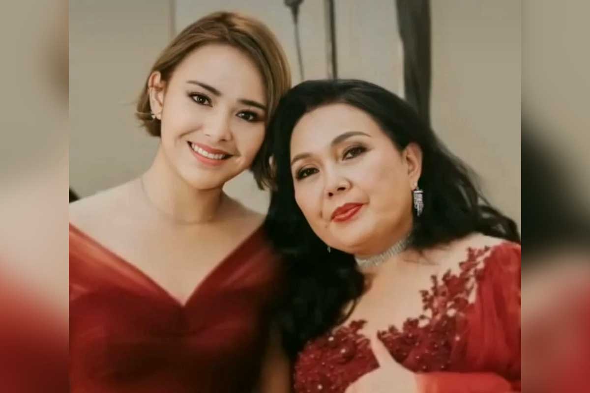 Amanda Manopo dan ibunda. (ist) - Ibunda Amanda Manopo Meninggal Dunia
