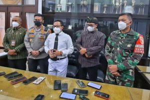 Forkopimda Kota Malang selepas Rakor di Balaikota. (jaz) - Pemkot Malang Masih Bahas Teknis PPKM Darurat dengan Malang Raya dan Pemprov