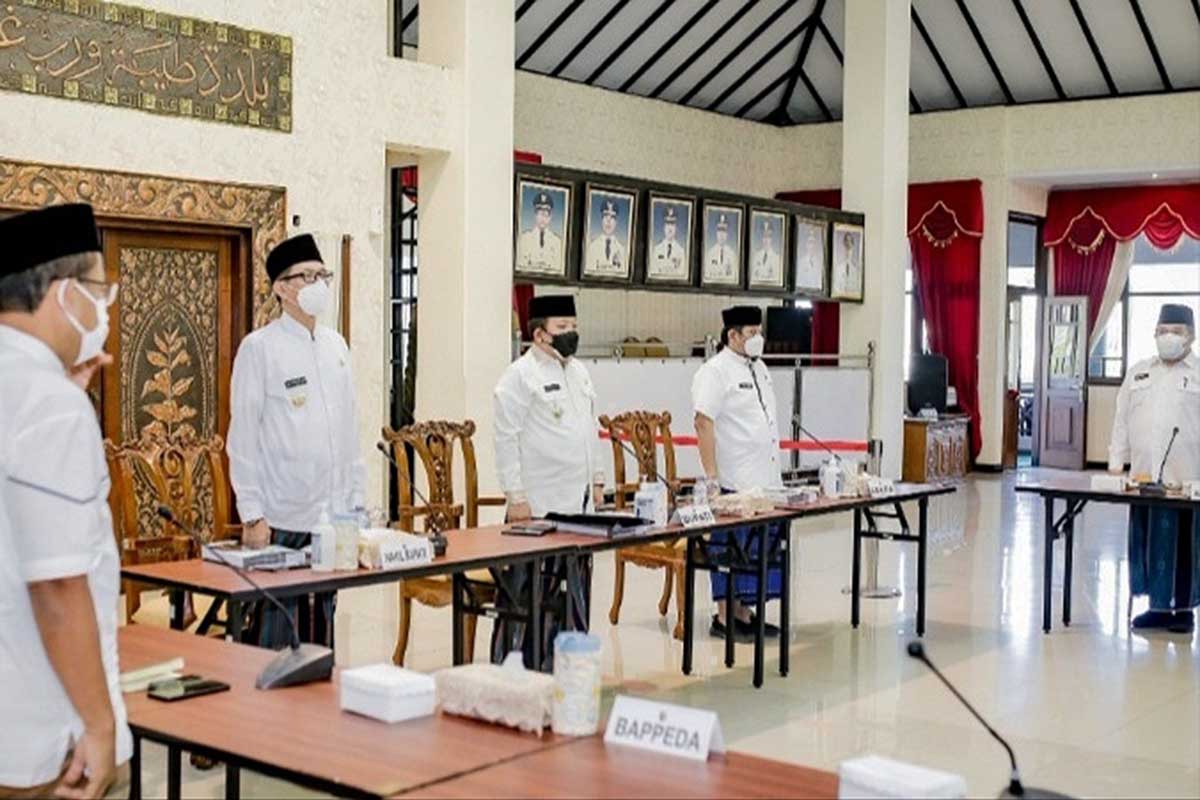 Jajaran pejabat Kabupaten Jember di Forum Konsultasi Publik Ranwal RPJMD. (ist) - Forum Konsultasi Publik Ranwal RPJMD, Bupati Jember: Saatnya Kita Mengejar Ketertinggalan