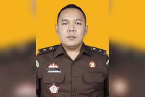 Kasi Pidum Kejaksaan Negeri Banyuwangi, Edrus. (ist) - Kasus Polisi, Kades dan Pengusaha Benur Pesta Sabu Jalan Terus, Berkas P19